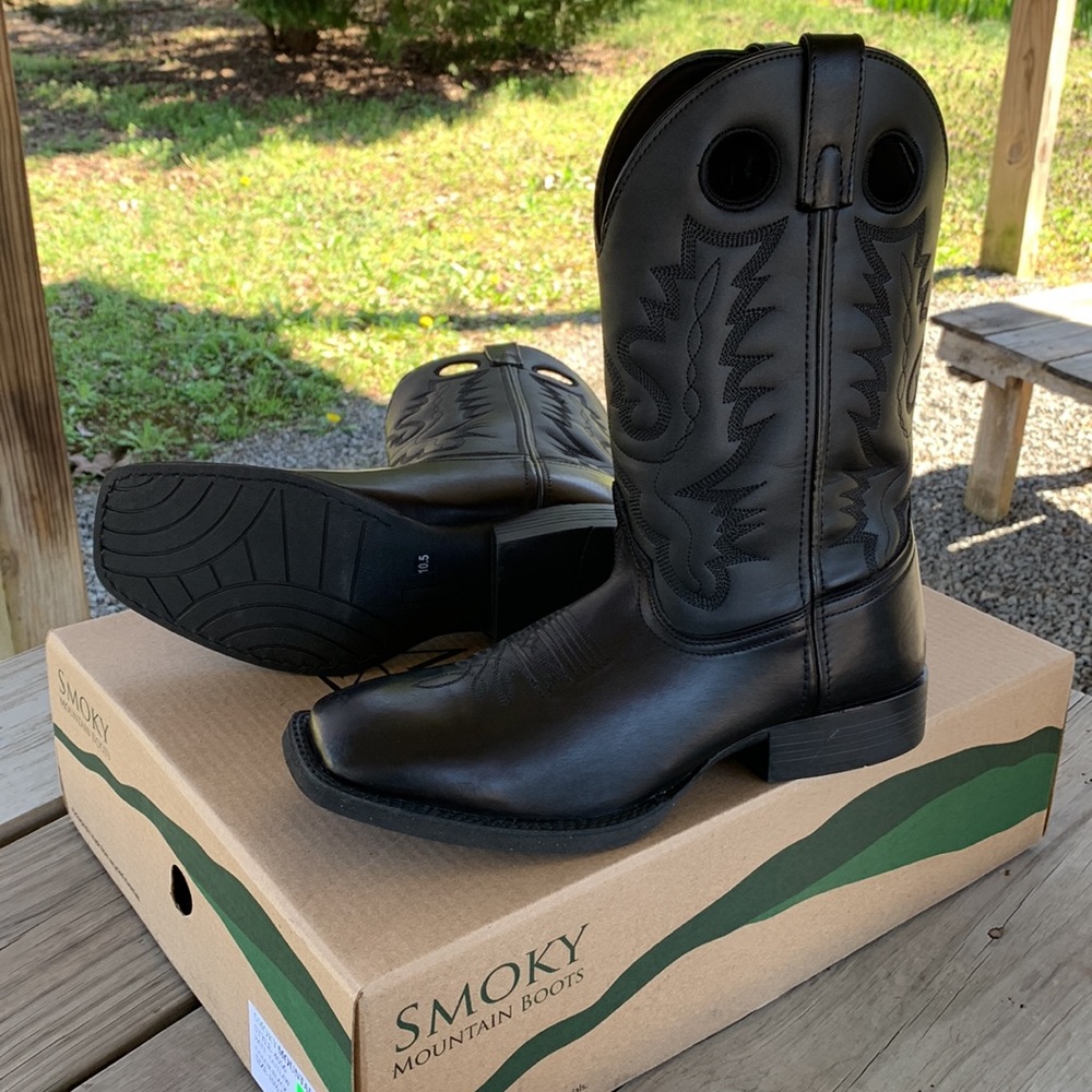 Men’s Black Outlaw Boots by Smoky Mountain